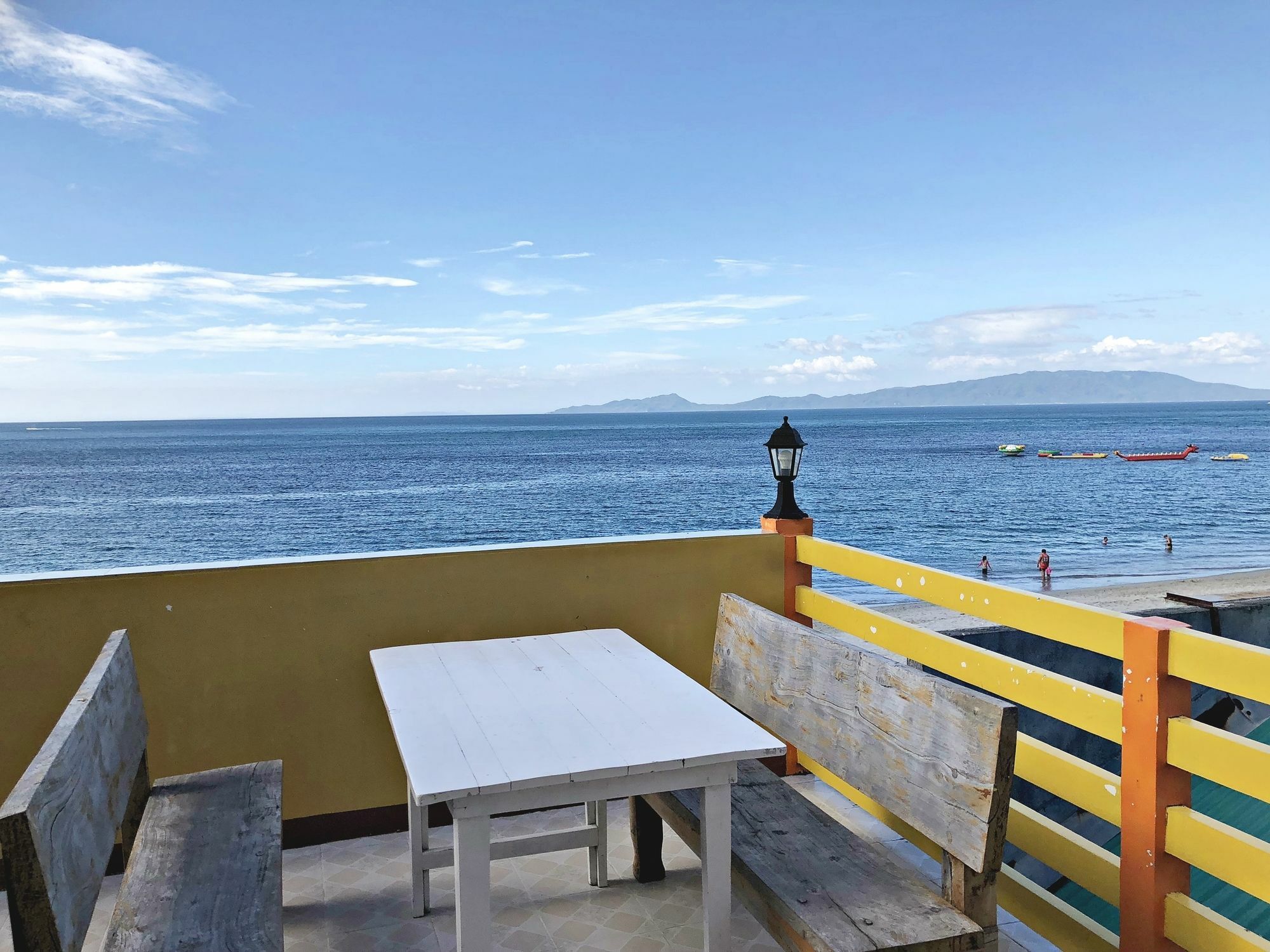 Queen Of Isle Cottages And Restaurant Пуэрто-Галера Экстерьер фото